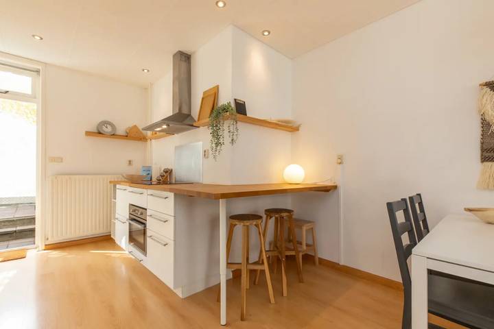 Geräumiges Ferienhaus für 3 Personen mit Garten im Herzen von Vlissingen in Vlissingen, Walcheren