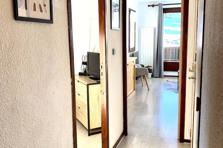 Appartement entier, Agréable appartement 6 pers. à Vars face aux pistes in Vars, Région de Briançon