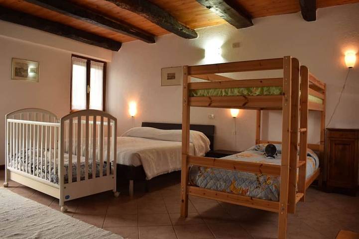 Location de vacances pour 4 personnes, avec balcon et jardin à Orta San Giulio - 2