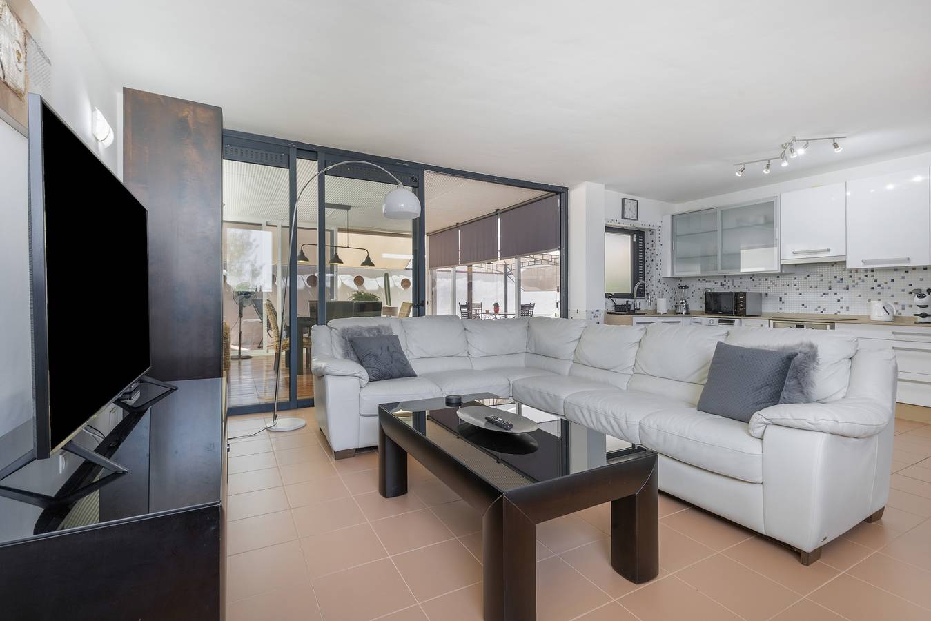 Entire apartment, Holidays at 'Casa Carmina' with Sea View, Wi-Fi and Air Conditioning in Costa Calma, Südliche Bucht Costa Calma