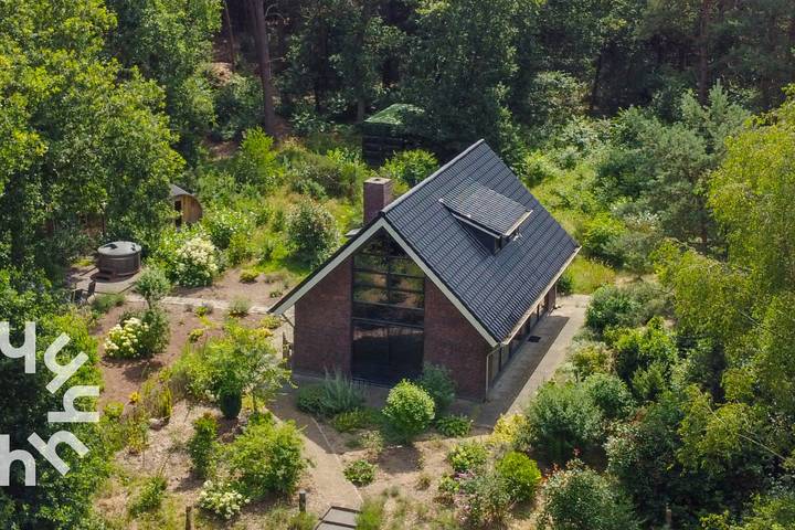 Ferienhaus für 5 Personen, mit Terrasse und Garten sowie Sauna in Ommen