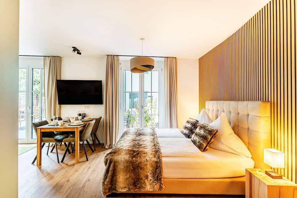 Ganze Wohnung, Black Forest Luxury Apartment Waldglück mit Sauna in Königsfeld im Schwarzwald, Mittlerer Schwarzwald