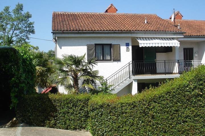 Ferienwohnung für 5 Personen, mit Balkon/Terrasse in Malinska