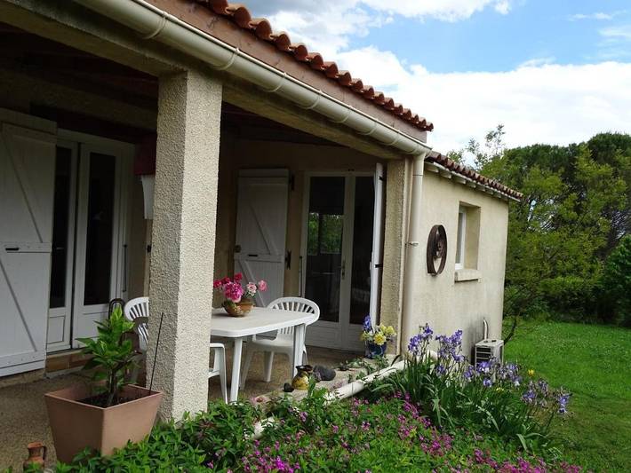 Maison d’hôte pour 2 personnes, avec Terrasse ainsi que Jardin et Vue