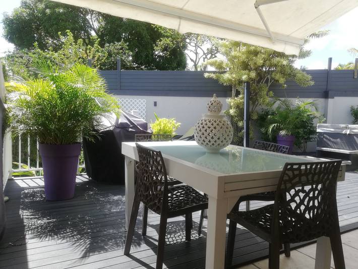 Location de vacances pour 10 personnes, avec balcon à Sainte-Rose - 2