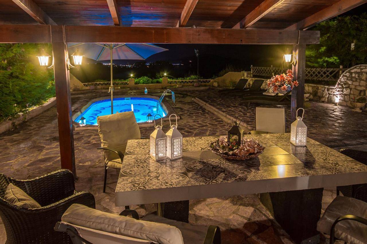 Athenea Villas, Private Pools & Gardens in Κερί, Λαγανά