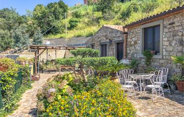 Ferienhaus für 13 Personen, mit Pool und Garten auf Sizilien