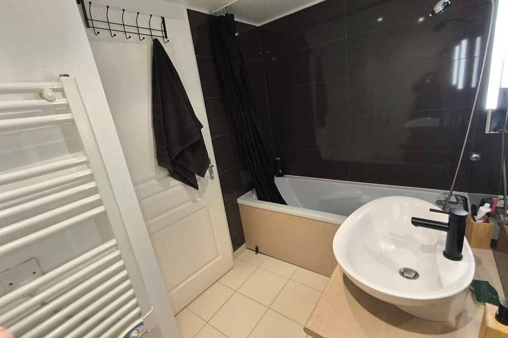 Appartement entier, Studio tout équipé in Jausiers, Parc national du Mercantour