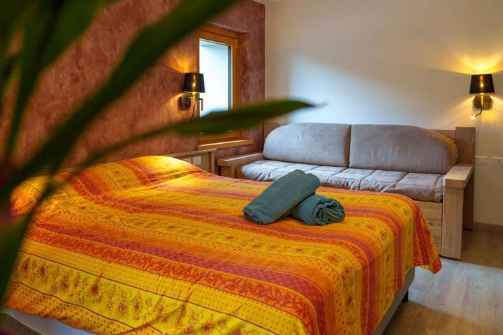 Hôtel pour 2 personnes, avec terrasse ainsi que jardin et vue, animaux acceptés à Ampezzo - 2