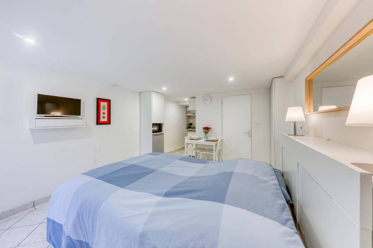 Appartement entier, Magnifique studio 20 m2 - Paris - Disneyland in Noisy-le-Grand, Seine-Saint-Denis