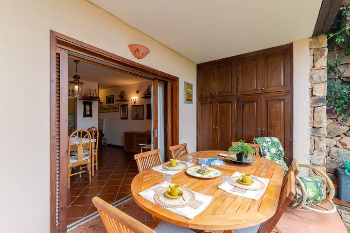 Gîte pour 5 personnes, avec jardin à Monte Petrosu - 4
