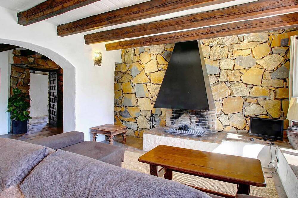 Casares 010 in Sierra (Casares), Casares