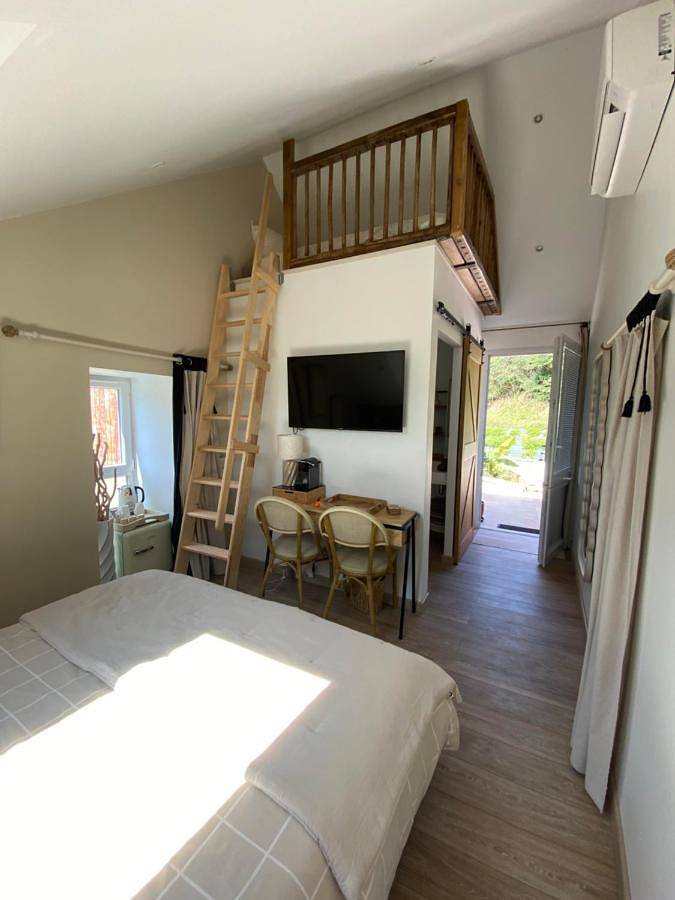 Maison de campagne pour 4 personnes, avec terrasse et piscine à Rouessé-Vassé - 4