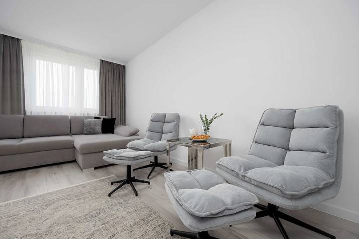 Apartament wakacyjny dla 4 osób w Żoliborz