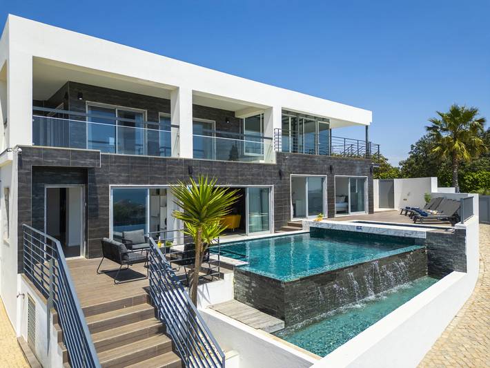 Ferienhaus für 16 Personen, mit Balkon und Terrasse sowie Garten in Albufeira - 2