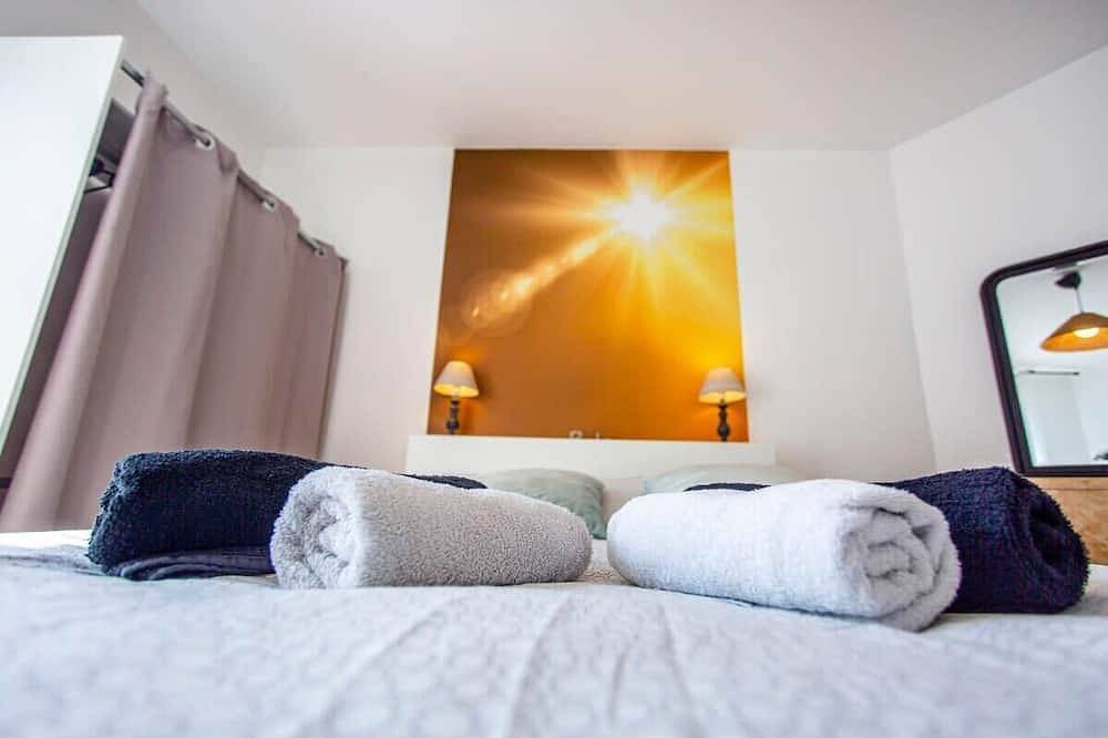 Appartement entier, L'Aparté ★ Hyper Centre ★ Lumineux ★ in Lorient, Côte des Mégalithes
