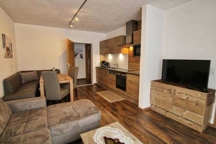 Ferienhaus für 2 Personen, mit Sauna und Pool sowie Ausblick und Garten in Sankt Jakob in Defereggen - 4