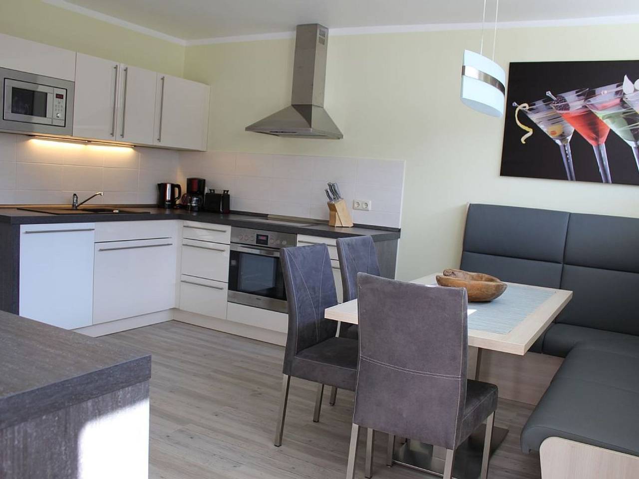 Ganze Ferienwohnung, Hiddensee: Ferienwohnung Süderende - Ferienwohnung in Hiddensee, Ostseeinseln