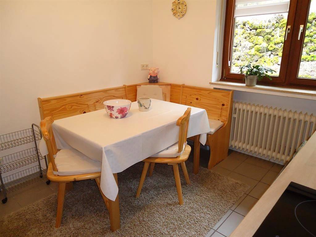 Ganze Ferienwohnung, 5-Bett-Ferienwohnung Charlie in Gerolstein, Vulkaneifel