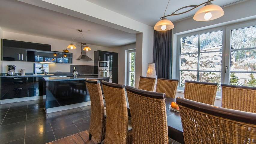 Ferienwohnung für 10 Personen, mit Balkon in Bad Gastein