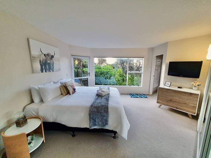 Holiday home for 8 people, with balcony and garden in Nelson (New Zealand)