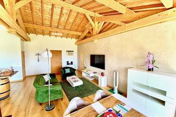 Gîte pour 4 personnes, avec jardin à Bardos