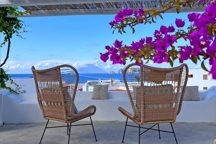 Appartamento per 3 persone, con Terrazza e Giardino in Panarea