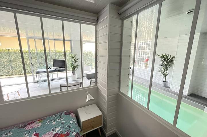 Location de vacances pour 8 personnes, avec balcon et jacuzzi dans Parc Mauresque Arcachon - 2