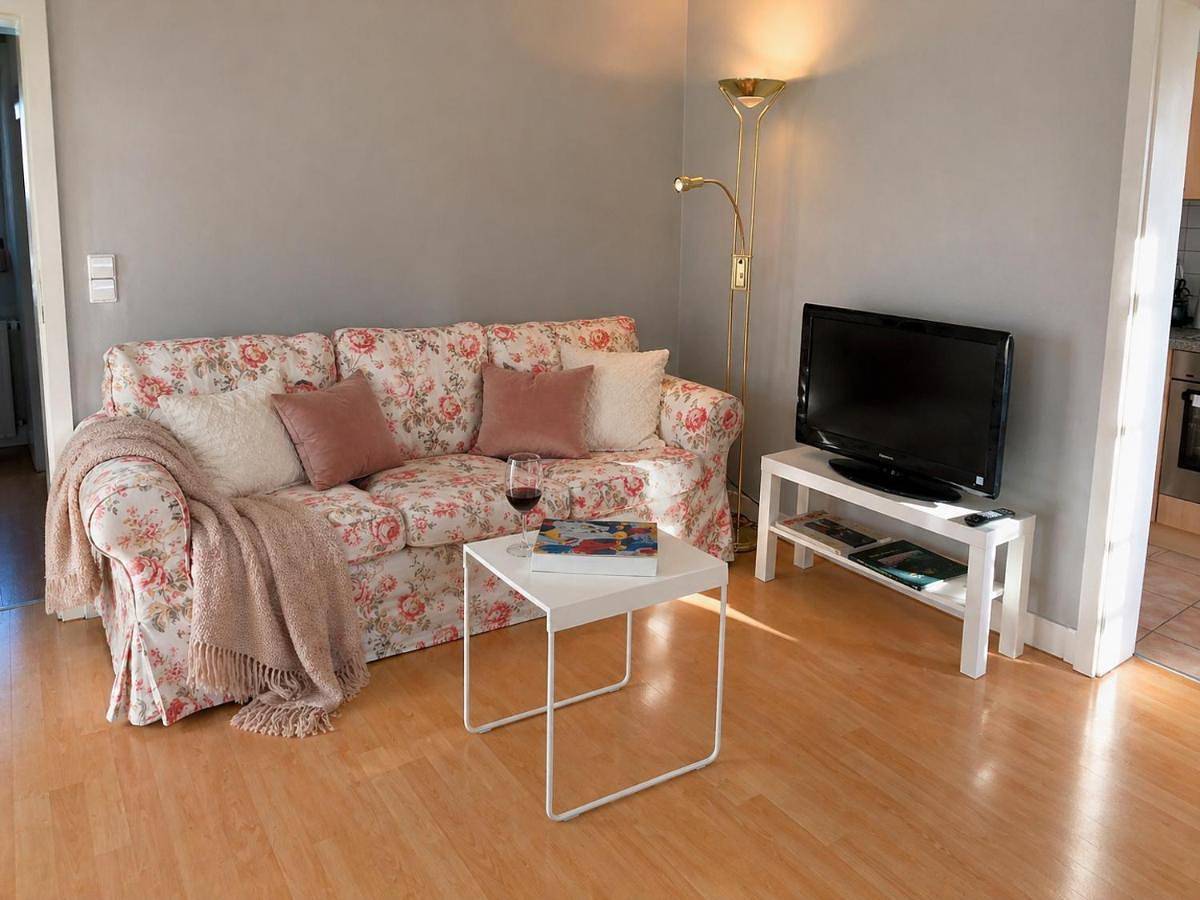 Appartement entier, Two-Bedroom Apartment in Ludwigsbourg, Arrondissement de Ludwigsbourg