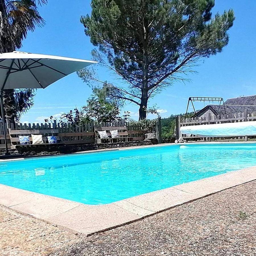 5-Bedroom House in Donzenac, Région de Brive-la-Gaillarde