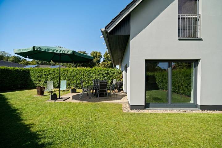 Ferienhaus für 5 Personen, mit Terrasse und Garten in Walow