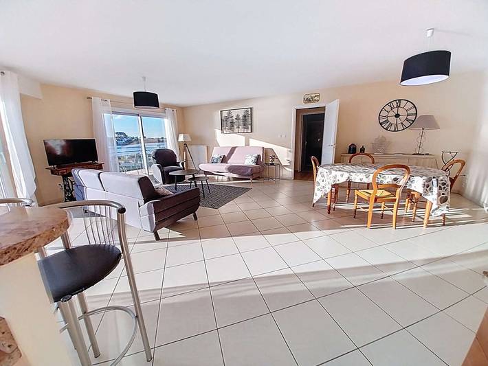 Gîte pour 5 personnes, avec jardin et balcon à Étel - 3