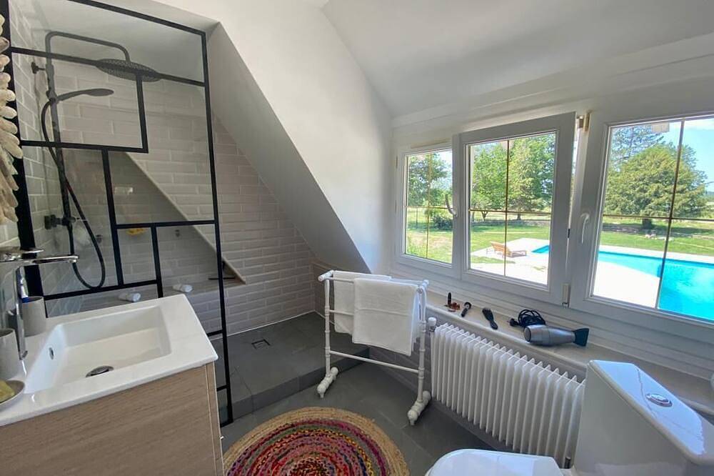 Chambres D'hôtes de Charme Avec Piscine Châtillon-coligny in Aillant-sur-Milleron, Région de Montargis