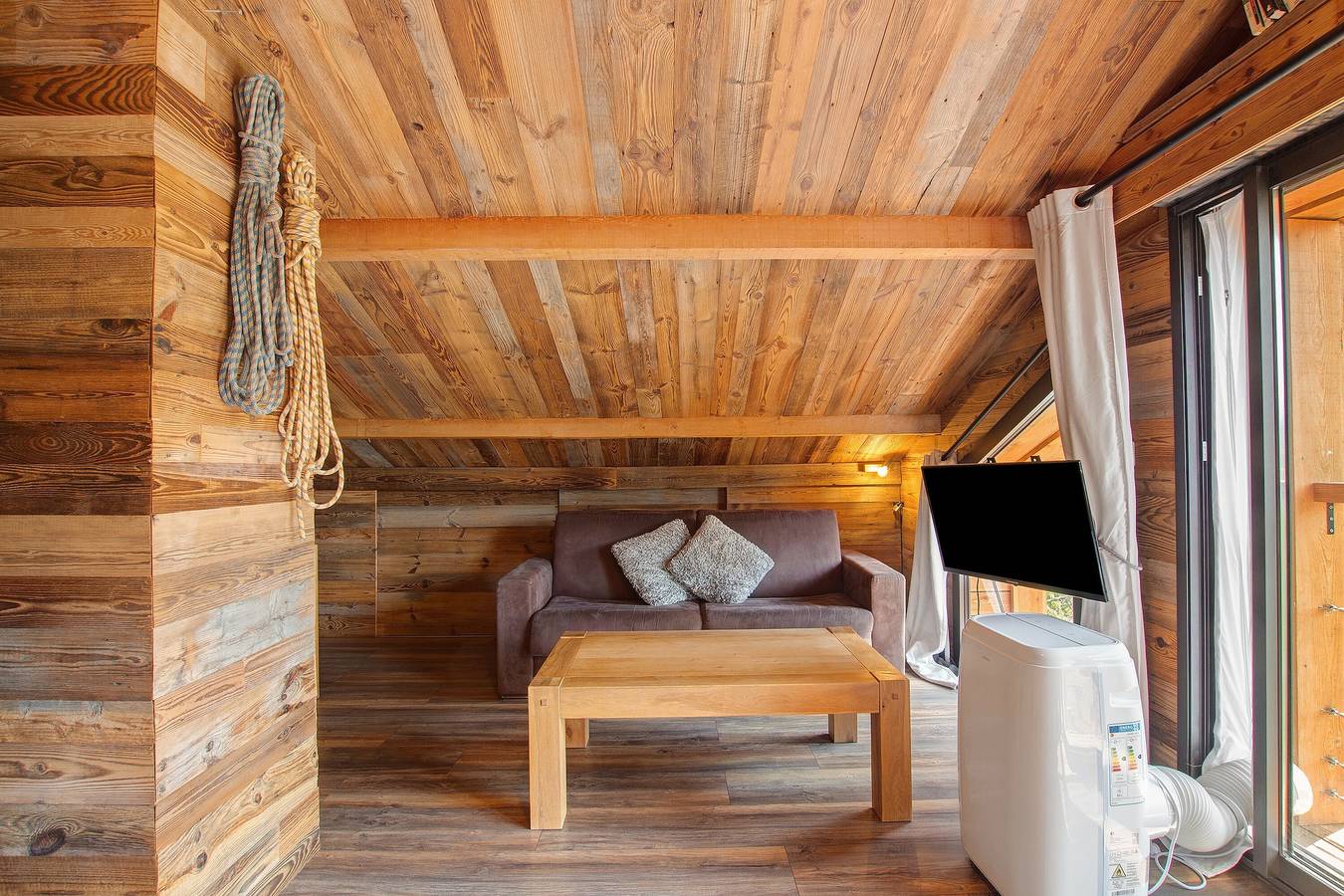 Gîte « La Sittelle » avec vue sur la montagne, Wi-Fi et climatisation in Belvédère, Région de Nice