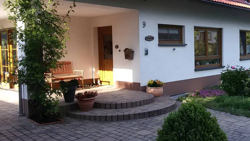 Ferienwohnung für 3 Personen, mit Balkon in Herscheid