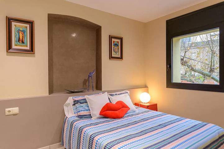 Gîte pour 4 personnes, avec balcon à Portbou - 2