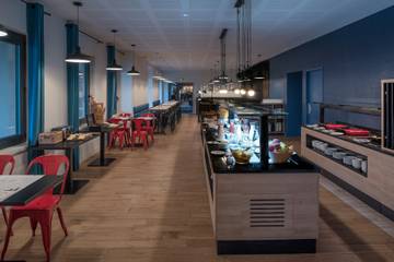 Hôtel pour 3 Personnes dans Carcassonne, Canal du Midi, Photo 3