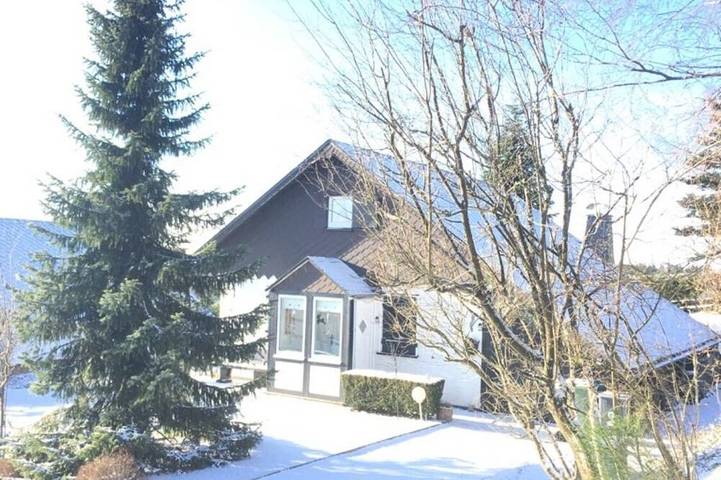 Chalet voor 5 personen, met terras en tuin in Winterberg