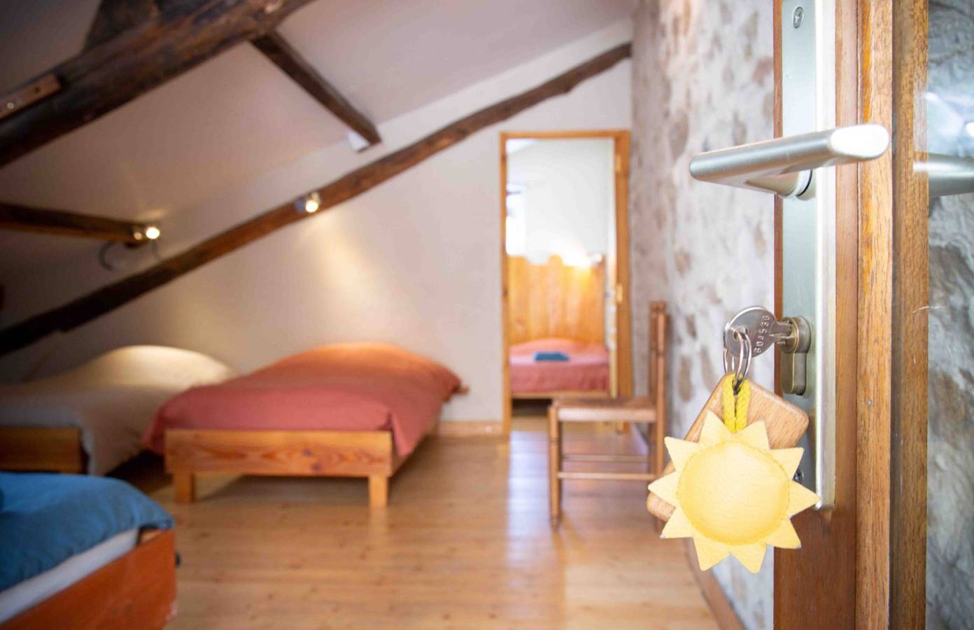 Les Soleils - Chambre familiale in Mérinchal, Région d'Aubussargues