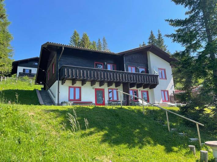 Ferienwohnung für 3 Personen, mit Terrasse und Garten sowie Sauna und Ausblick