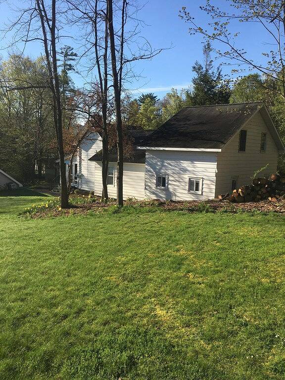 Tolles Haus! Perfekte Lage! Neu Renoviert 4 Br, 2 Bad - Überall Gehen! in Bolton Landing, Adirondack Mountains