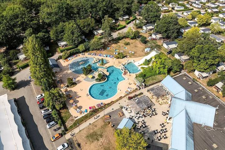 Mobil home pour 4 personnes à Sainte-Catherine-de-Fierbois