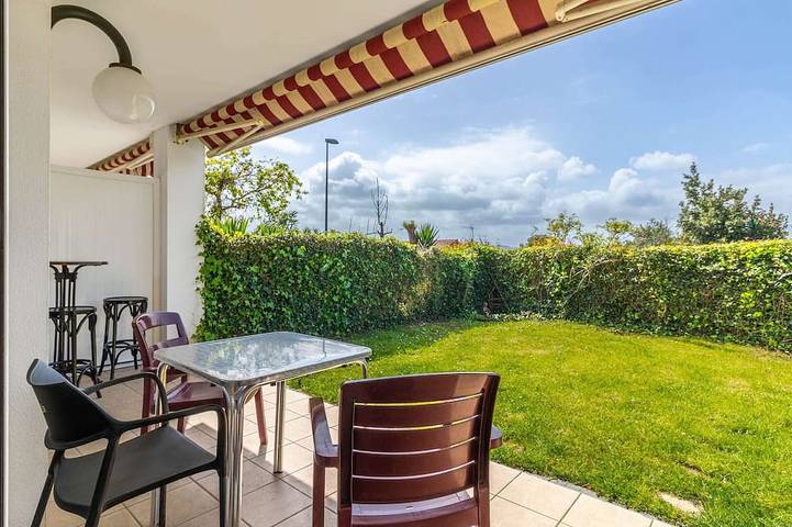Location de vacances pour 4 personnes, avec jardin à Hendaye