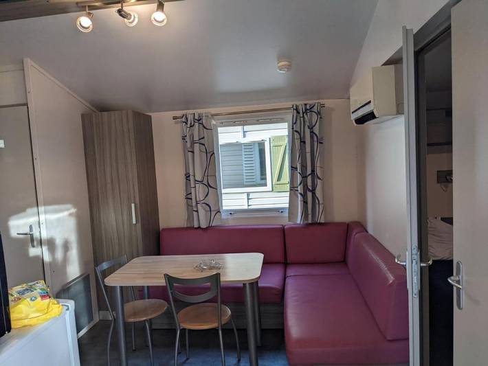 Location de vacances pour 6 personnes, avec jardin et vue sur le lac ainsi que vue et piscine à Boofzheim - 4