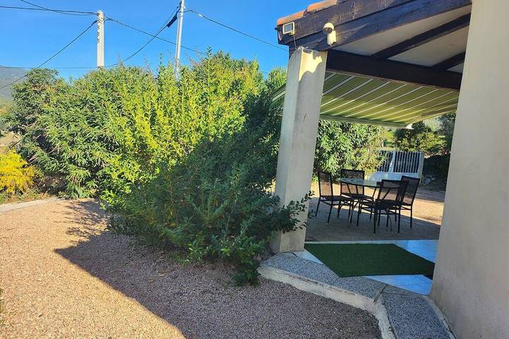 Gîte pour 3 personnes, avec terrasse et jardin à Sollacaro - 4