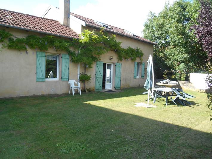 Gîte pour 6 personnes, avec Jardin