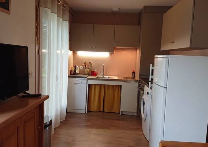 Gîte pour 6 personnes, avec terrasse, adapté aux familles à Le Claux - 4