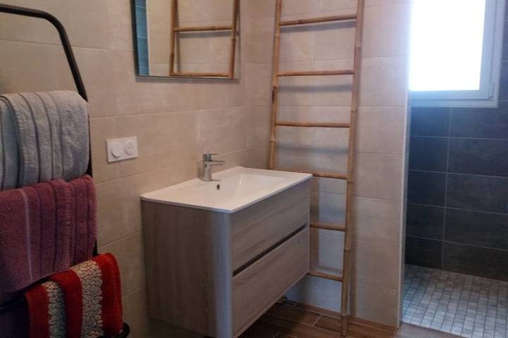 Location de vacances pour 4 personnes, avec jardin et terrasse dans Vert Bois - 4