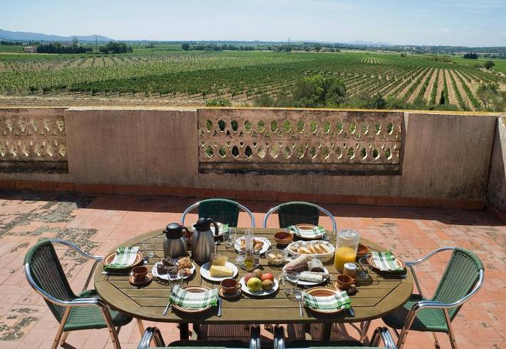 Casa rural para 4 personas, con vistas además de jardín y piscina en Alt Empordà - 4