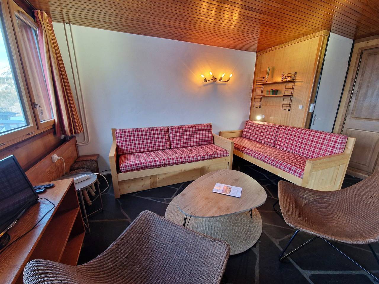 Appartement entier, Appartement spacieux 3 pièces, 8 pers, proche pistes in Plagne Centre, La Plagne-Tarentaise
